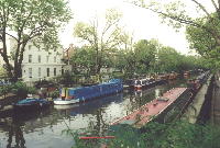 Regent's Canal next to Little Venice; NOTE: opens in new window(!)